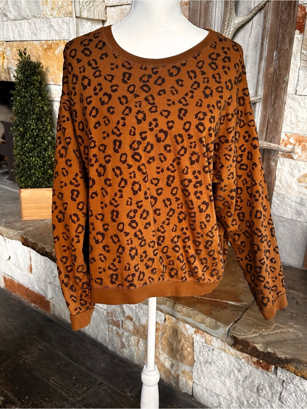 Time and Tru Women's Rust and Black Leopard Crewneck Sweater